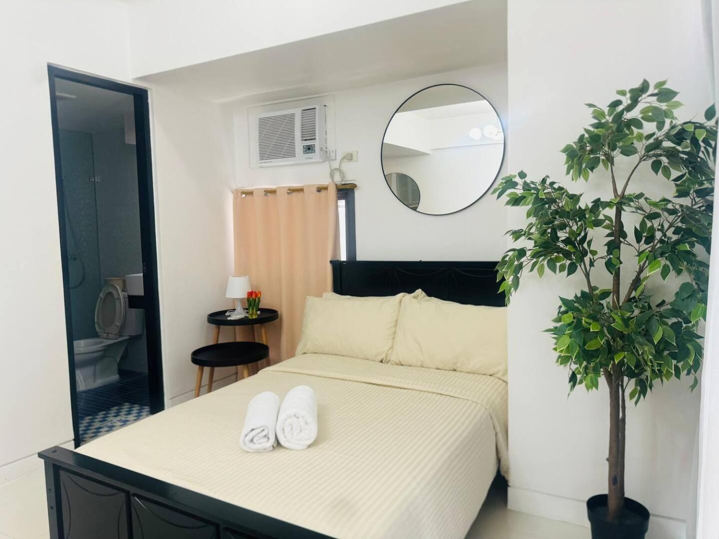 Studio At Viceroy T4 Florence Way Manila Exterior foto